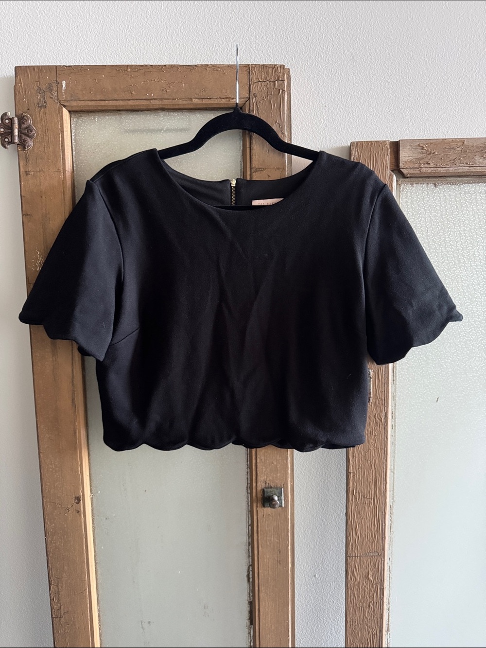 Ted Baker London Black Scallop Hem Crop Top